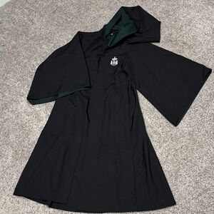 Authentic Universal parks Wizarding World of Harry Potter Slytherin Robe